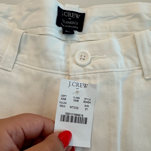 J. Crew Men's White Flat Front Shorts - Picture 3 of 3